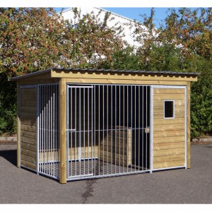 Zwinger Forz mit isolierter Hundehütte, Holzrahmen und Fenster 343x240