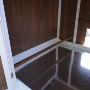 Sitzstangen im Schlafhaus des Hühnerstalls