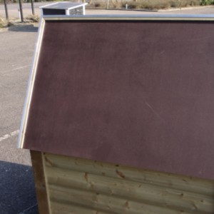 Dach aus Betonplex für Hundehütte