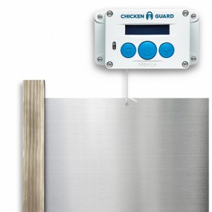 Automatischer Hühnerstall Öffner Chickenguard Premium mit Hühnerklappe und Eichenholzen Führungen