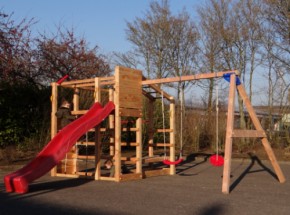 Klettergerüst Crossfit mit Rutsche und Schaukel - Douglasien | Blue Rabbit