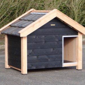 Der isolierte Hundehütte Reno kann beide im Sommer und Winter genützt werden