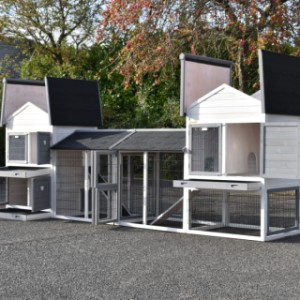 Hühnerstall Double Prestige Medium hat viele Öffnungen