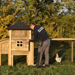 Der Heuhaufen Rosanne ist herstellt aus imprägniertes Fichtenholz