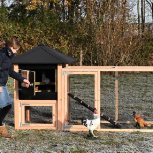 Durch der große Türen ist der Stall leicht zu reinigen