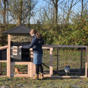 Der Heuhaufen Rosanne ist geeignet für Hühner und Kaninchen