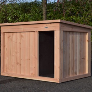 Der Hundehütte ist geeignet für zB. ein Berner Sennenhund