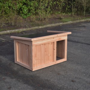 Hundehütte Block Medium ist für kleine Hunde geeignet, wie zum Beispiel einen Terrier