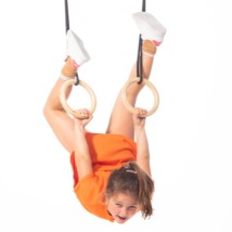 In die Lüfte! Schwingen und Akrobatik an den Gymnastikringe
