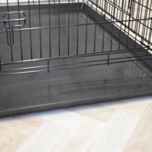 Hundekäfig Strong XXL ist ausgestattet mit ein herausnehmbare Wanne