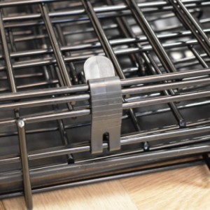 Hundekäfig Profit XL 122cm | zusammengefaltet, sodass es leicht mitgenommen werden kann