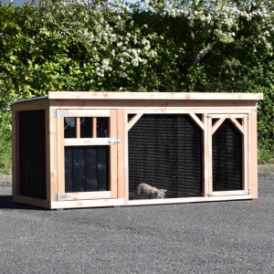 Kaninchenstall Belle 1 · Douglasien/schwarz · 242x122x113cm