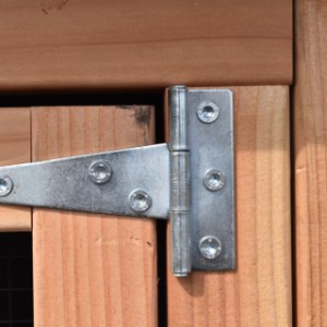 Kaninchenstall Belle ist ausgestattet mit starke Scharniere