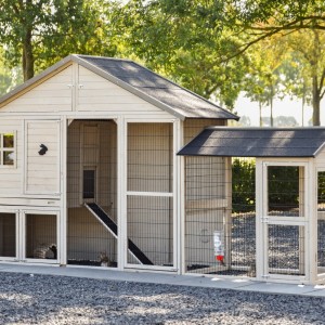 Kaninchenstall Holiday Large mit zusätzlichem Auslauf 366x93x195 cm
