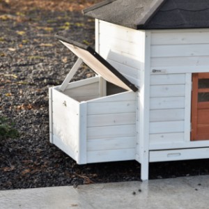 Das Legenest des Ambiance Large verfügt über eine praktische Klappe