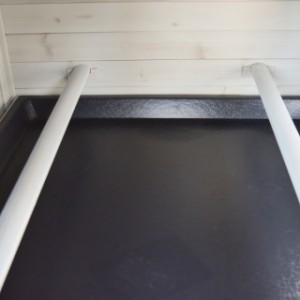 Ambiance Large verfügt über 2 Sitzstangen