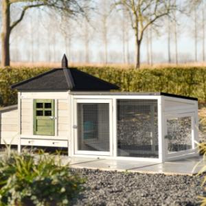 Ambiance Small sorgt für eine gemütliche Atmosphäre im Garten