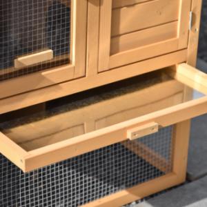 Der Schlafbereich und der Auslauf des Kaninchenstalls Action können voneinander getrennt geschlossen werden