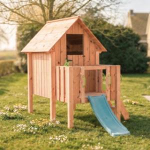 Spielhaus Dream 60 ist ausgestattet mit ein schöne Rutsche