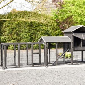 Hühnerstall Prestige Large | mit viele Türen