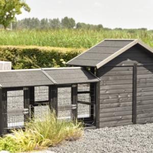 Eben gucken an der Rückseite von Kaninchenstall Holiday Small Black