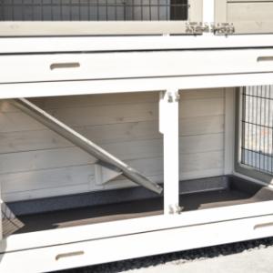 Die untere Etage des Kaninchenstalls Excellent Medium