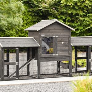 Kaninchenstall Prestige Medium mit doppeltem Auslauf Black Anti-Knabber