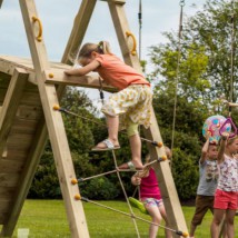 @challenger niedrig hat auch ein spielerisches Kletternetz