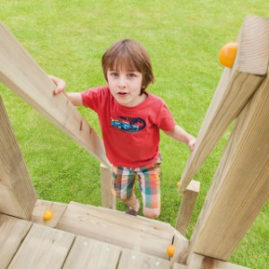 Die Holztreppe @steps hat 7 Stufen