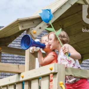 Spielgerät Pagoda hat ein großes Spielplattform