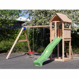Spielgerät Kiosk 120 mit Rutsche und Schaukel | Douglasienholz