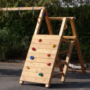 @challenger niedrig | Kletterwand, Kletternetz, Kletterleiter und Schaukel in einem!