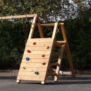 Schaukel mit Kletterwand und Kletternetz @challenger | Blue Rabbit