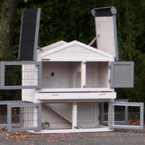 Kaninchenstall Regular Small hat geräumige Türen