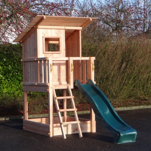 Spieltürme Beach hut 120 + Rutsche | Blue Rabbit