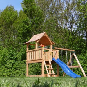 Spieltürme Pagoda wird geliefert in Douglasienholz
