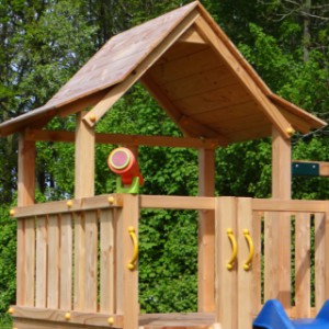Spielturm Pagoda 120 ist herstellt aus Douglasienholz